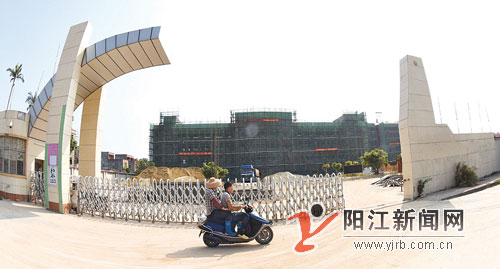 在建的高新区第二中学